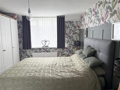 Picture 7